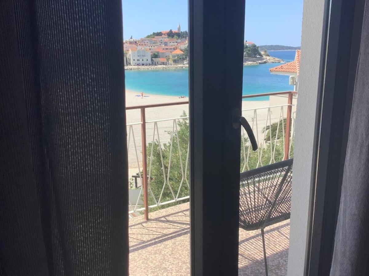 Rooms 22 - Beachfront Primošten Dış mekan fotoğraf